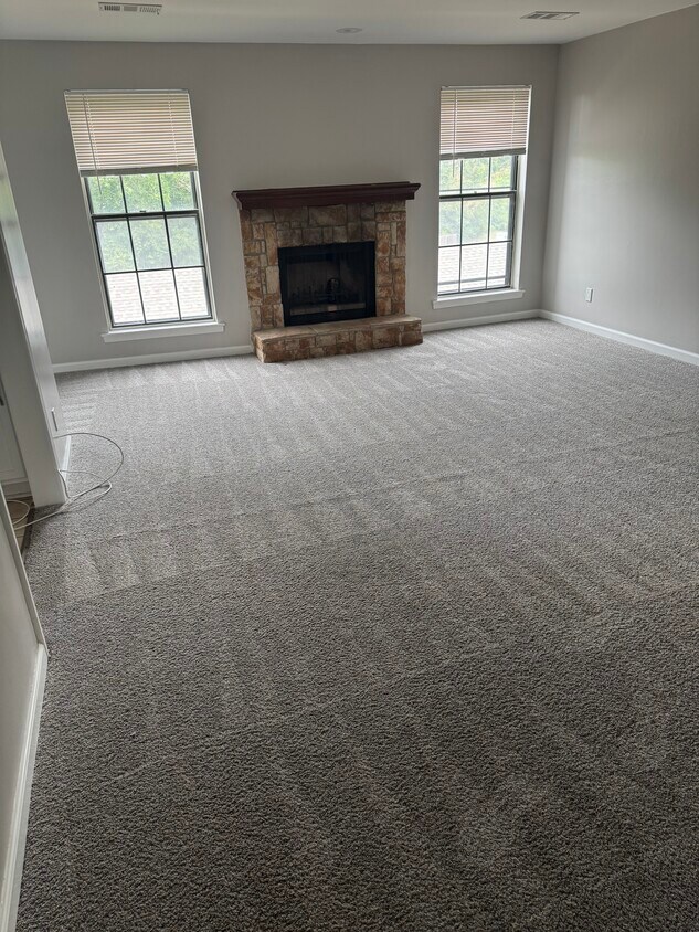 Foto principal - 12828 W 110th Ter