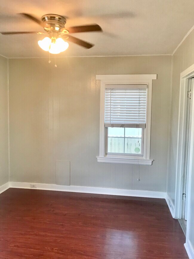 Foto del edificio - 1151 60th Ave