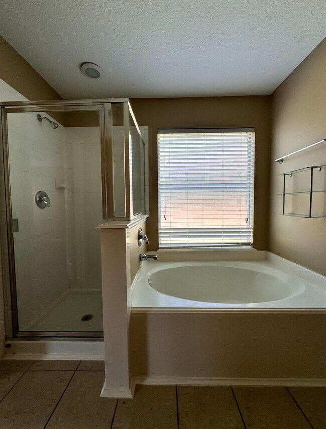 Foto del edificio - 17435 Prospect Meadows Dr