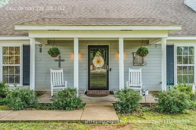 Building Photo - 108 Countryside Ln