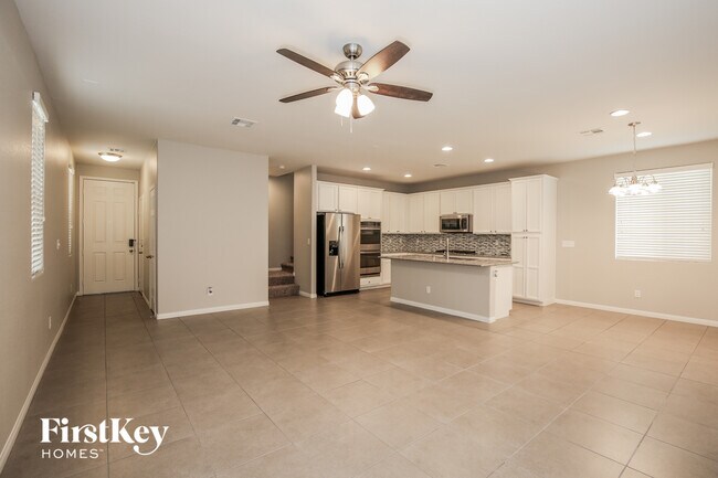 Foto del edificio - 5630 Bishop Flowers St