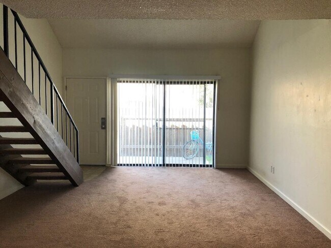 Foto del edificio - 914 W Cameron St