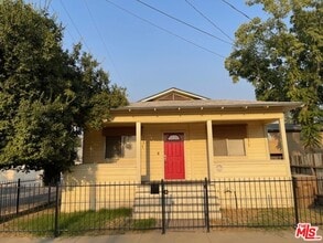 Building Photo - 1608 E St