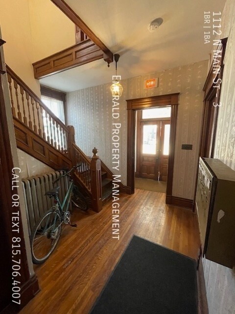 Foto del edificio - 1112 N Main St