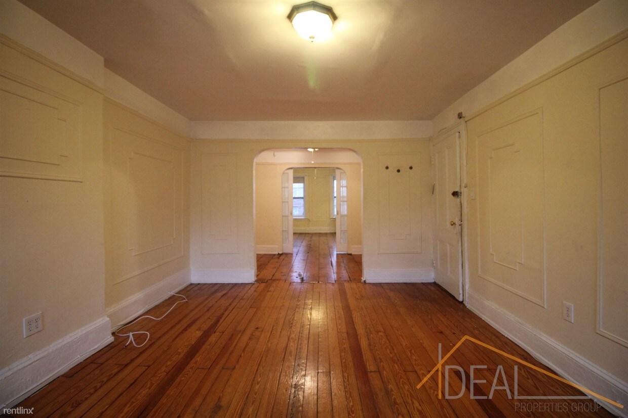 Primary Photo - 27 Cheever Pl