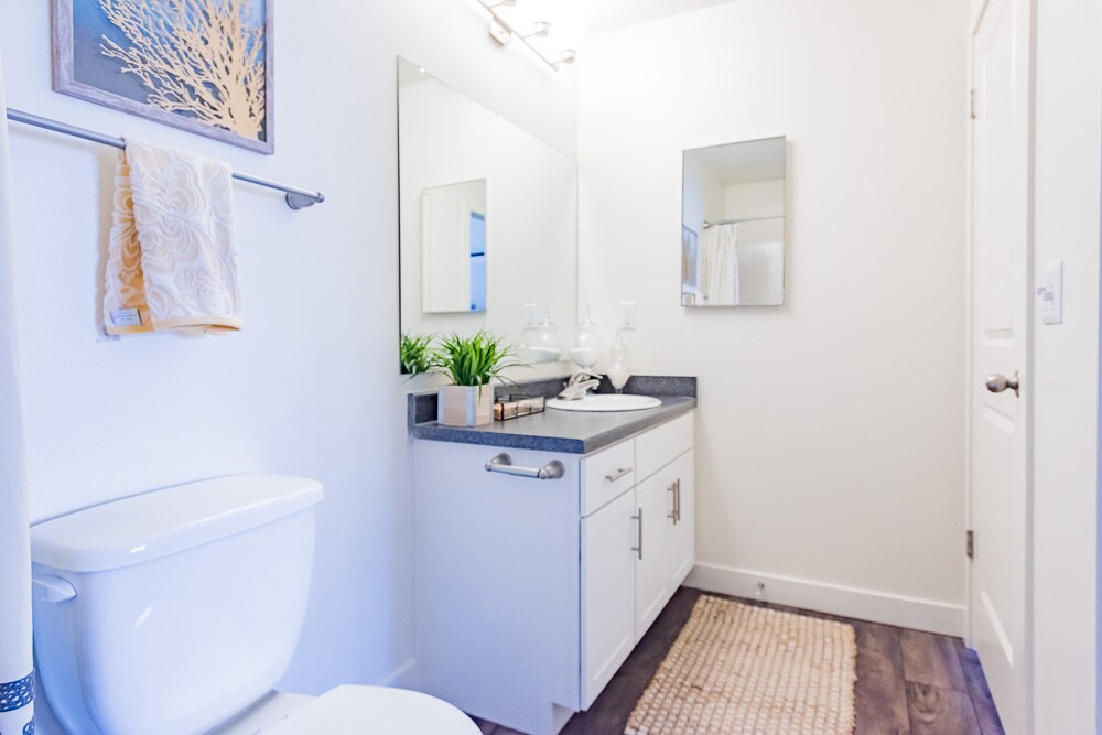 Apartments on the Green Move in Specials! Rentals Salt Lake City, UT