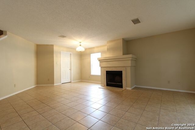 Building Photo - 13542 ESCORT DR