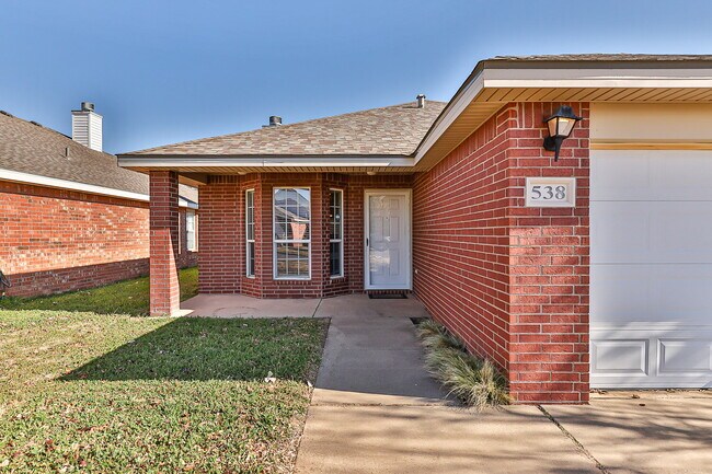 Building Photo - Half off First Full Month's rent ! Zero Deposit! /Quick Commute To Tech and Med Centers/ South Pl...