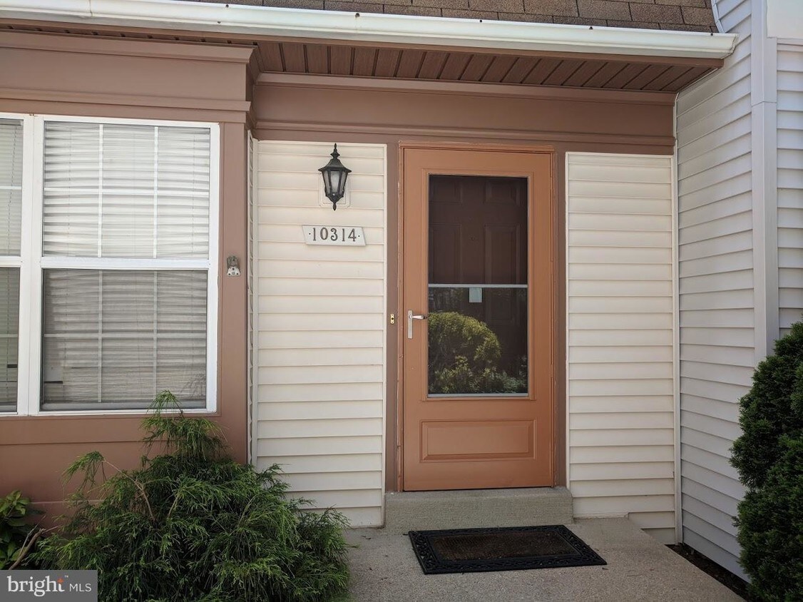10314 Annaberg Ct Unit 210, Burke, VA 22015 Condo for Rent in Burke