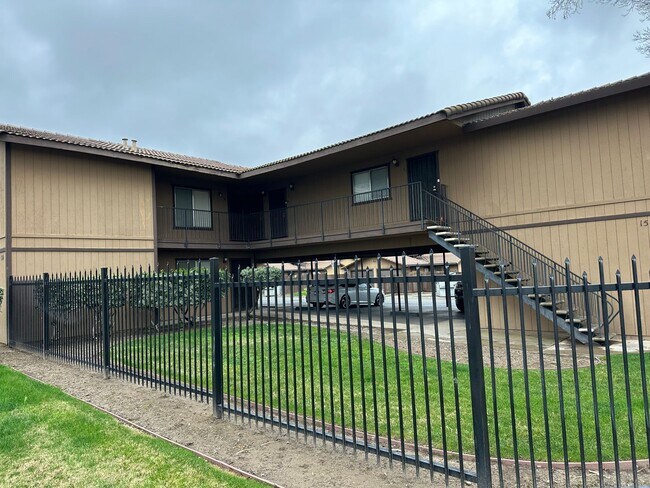 Building Photo - Gated community - Water, Garbage & Sewer Included