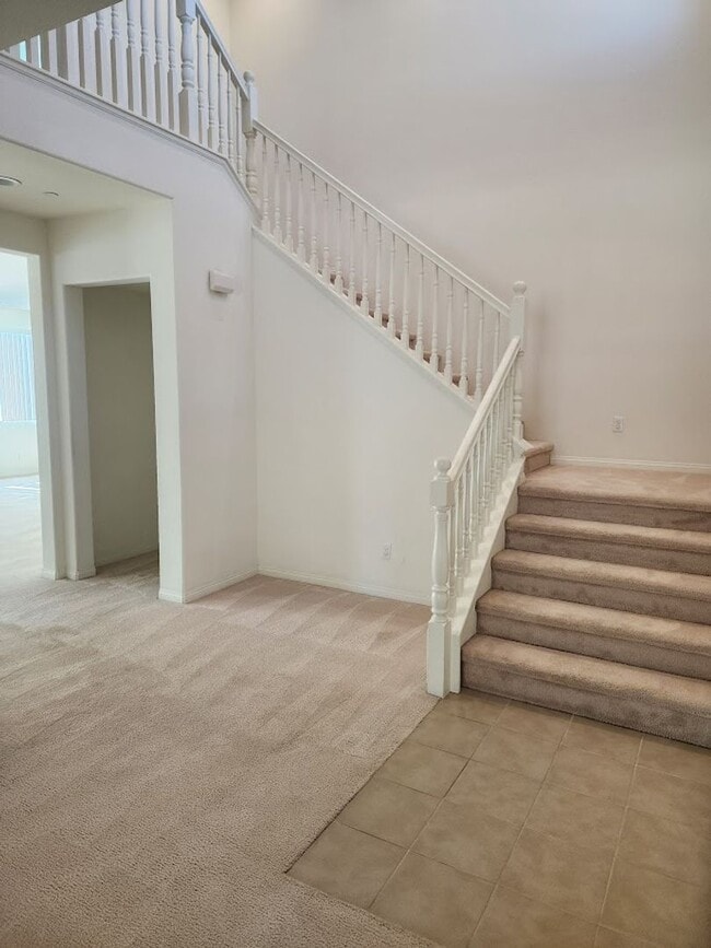 Building Photo - 36300 Golden Poppy Ln