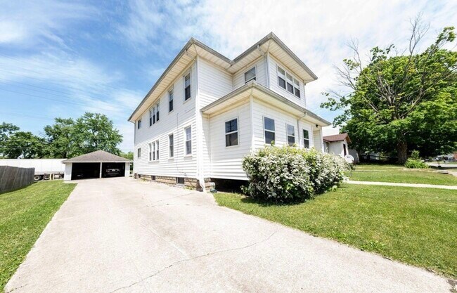 Foto del edificio - 327 Planett St