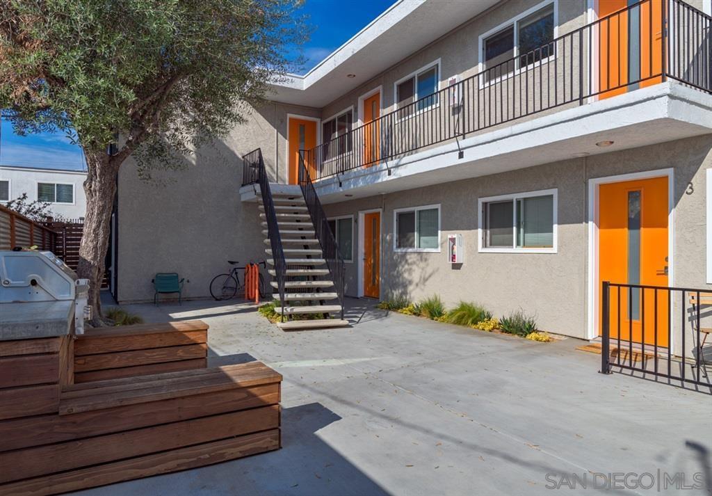 Primary Photo - 3744 Bancroft St