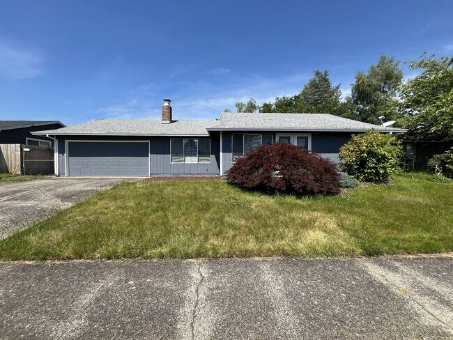 Building Photo - Charming Ranch Home with Sunroom or 4th Bedroom, Two-Car Garage and Fenced Backyard