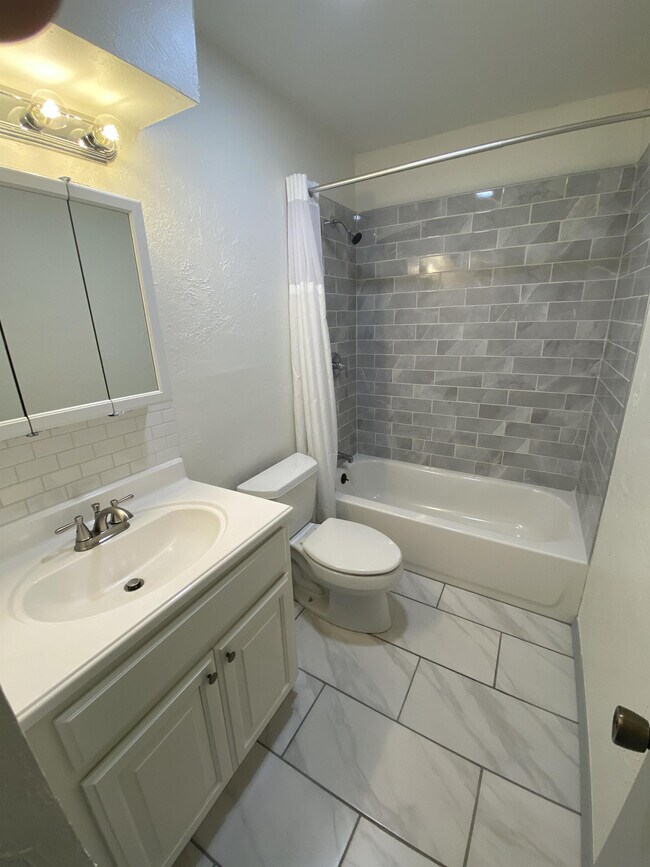 Foto del edificio - 309 NW 90th St