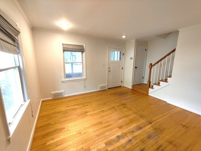 Foto del edificio - 5942 Williamsburg Rd