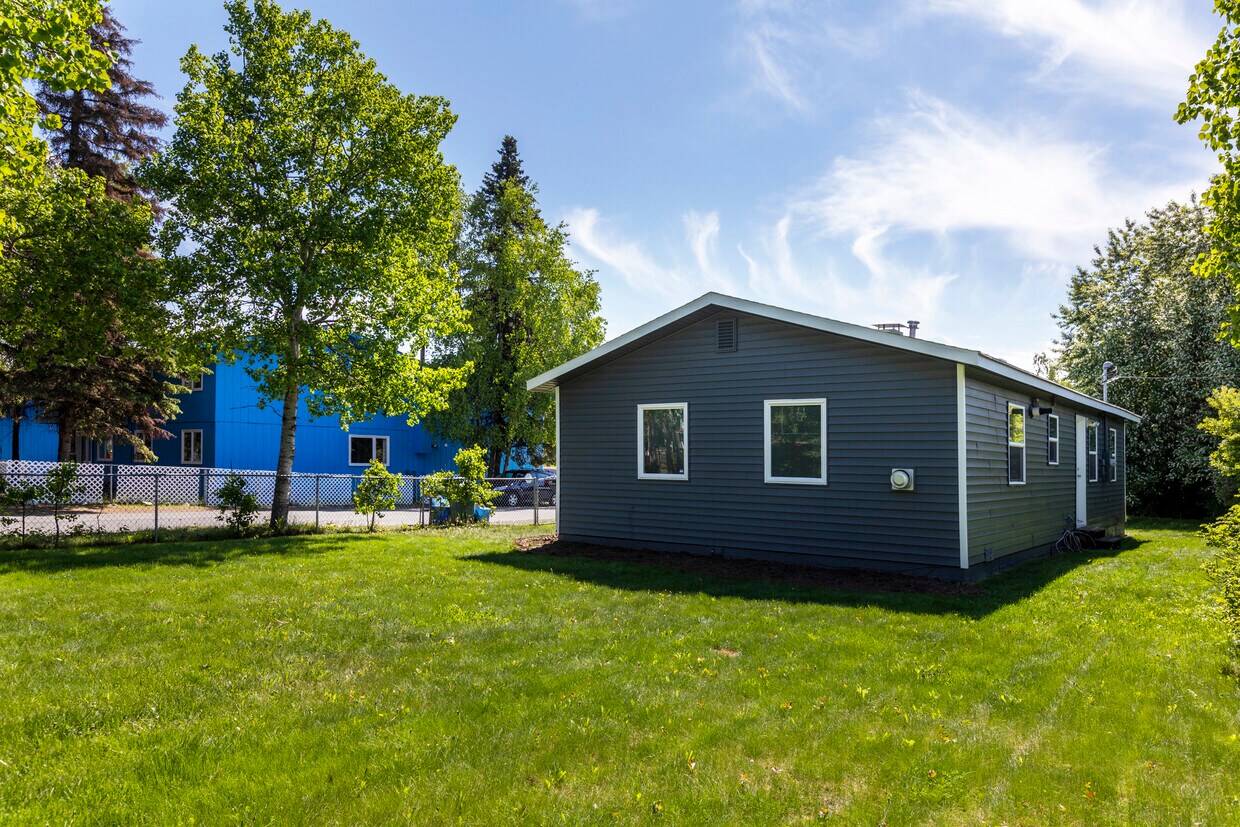3400 Turnagain St, Anchorage, AK 99517 House Rental in Anchorage, AK
