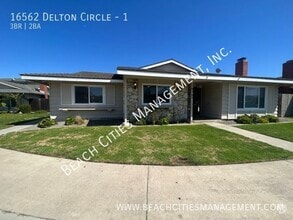 Building Photo - 16562 Delton Cir