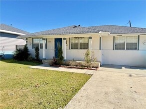 Building Photo - 3324 Davidson Pl