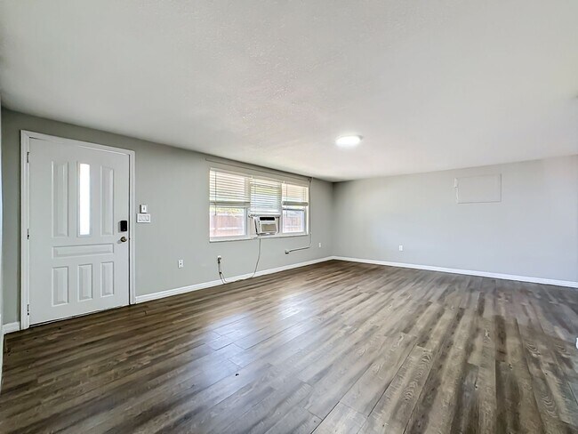 Foto del edificio - 702 21st Ave W