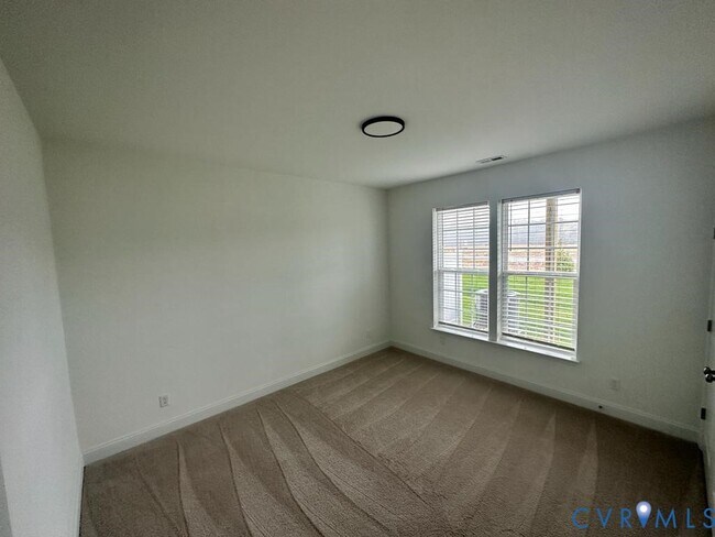 Foto del edificio - 7117 Leire Ln