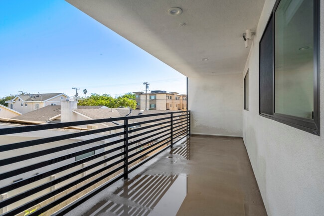 Foto del edificio - 2Fifty Luxury Apartments