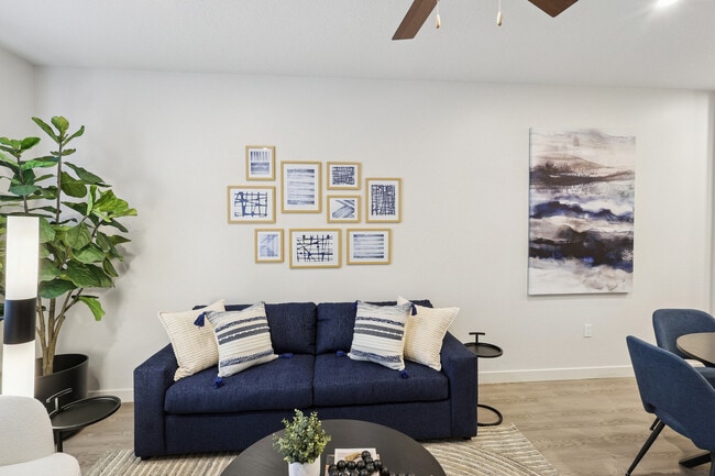 Building Photo - Home at Maricopa