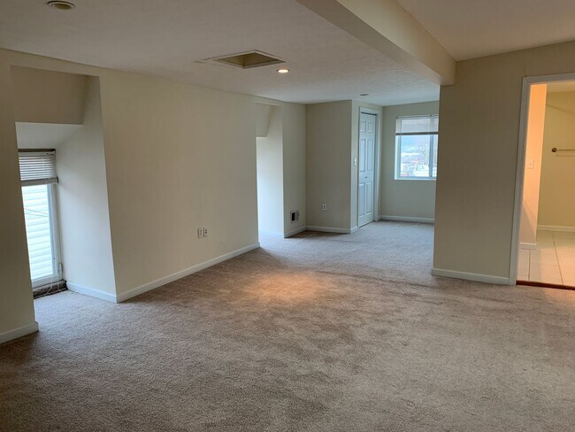 Foto del edificio - Beautiful 3bed/2.5 bath in Southside