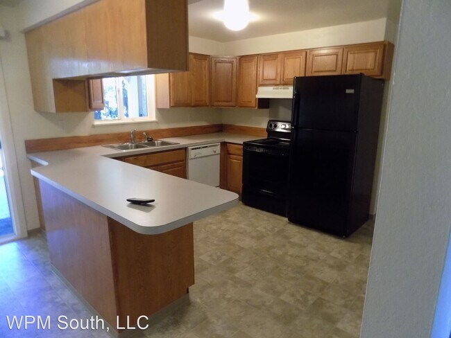 Building Photo - 4 br, 2 bath House - 10024 SE 204th Street
