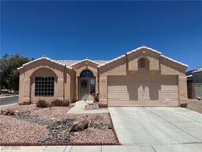 Building Photo - 1616 Watercreek Dr