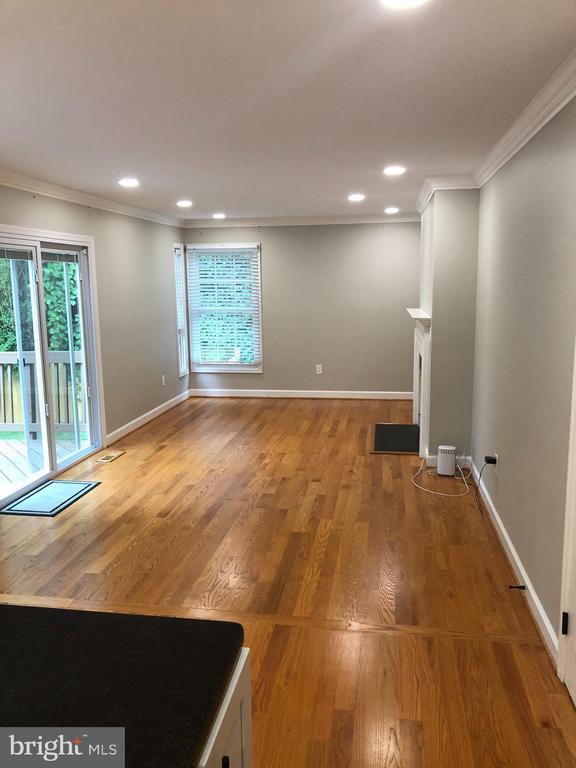 Foto principal - 12050 Long Lake Dr