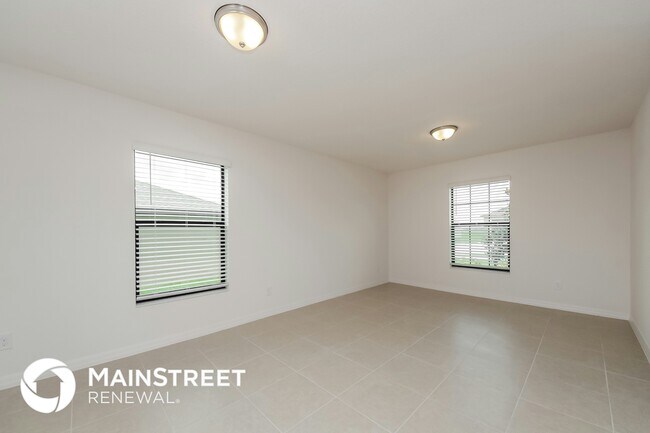 Foto del edificio - 1463 Swan Lake Cir