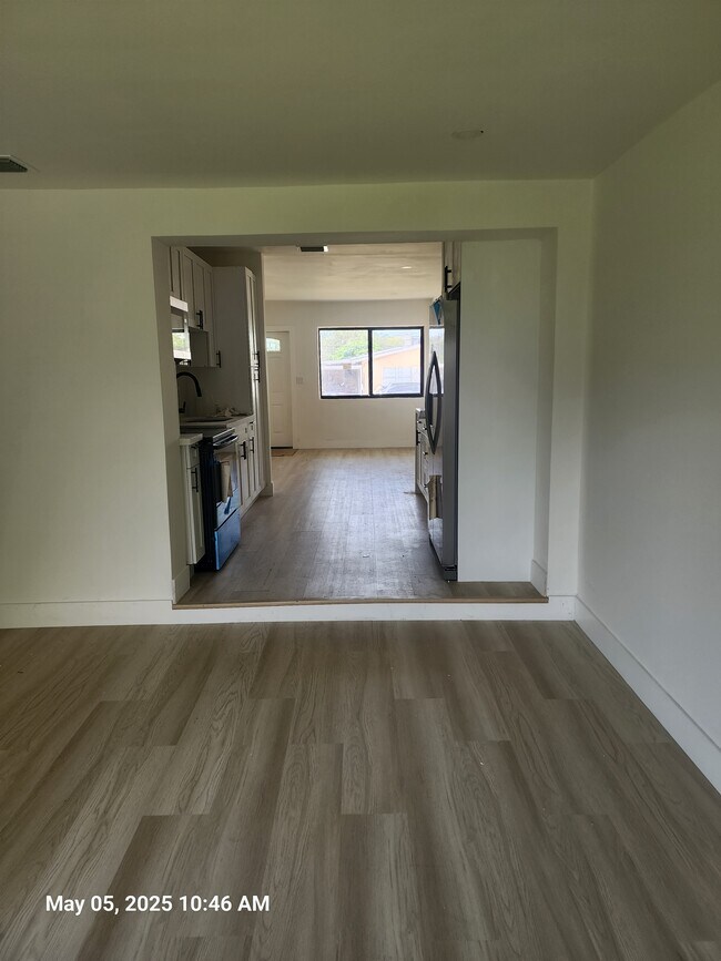 Foto del edificio - 3171 SW 11th St