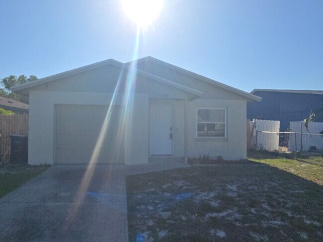 Foto del edificio - Nicely remodeled 2 bath 2 bed home