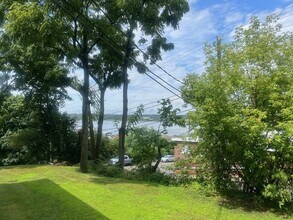 Building Photo - 225 Danforth St