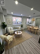 Building Photo - 15 Walmer Rd