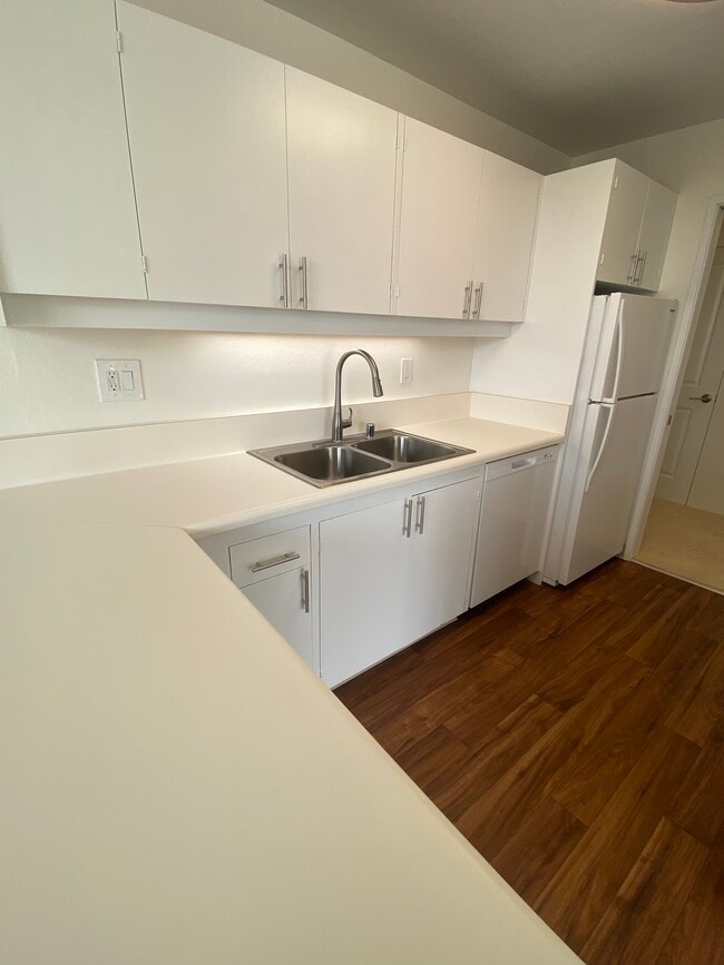 Kitchen - 2 Clark Dr