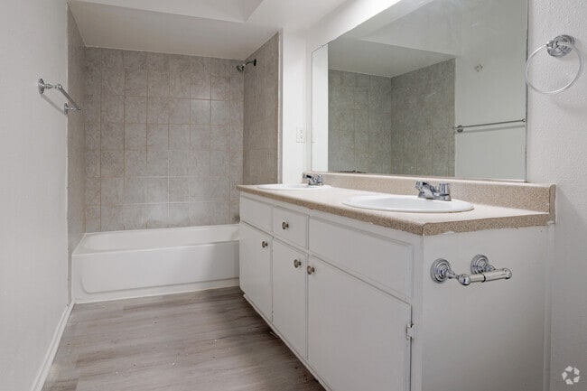 1BR, 1.5BA - 110SF - Cornuta Pines Apartments