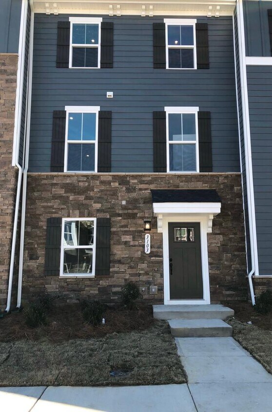 Entrada principal - 3103 Timber Mill Dr