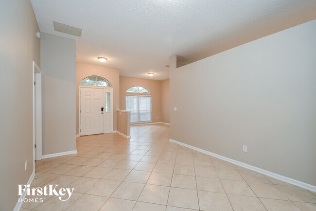 Building Photo - 14049 Red Rock Lake Dr