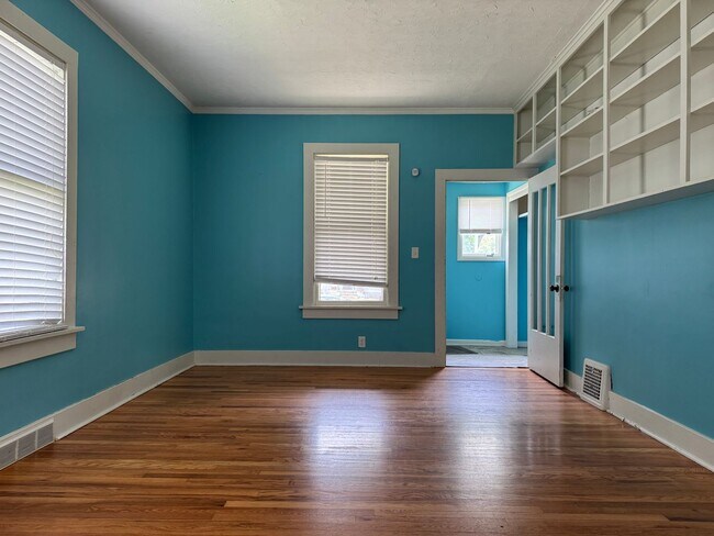 Foto del edificio - Charming Updated 2-Bed Ranch in the Heart ...