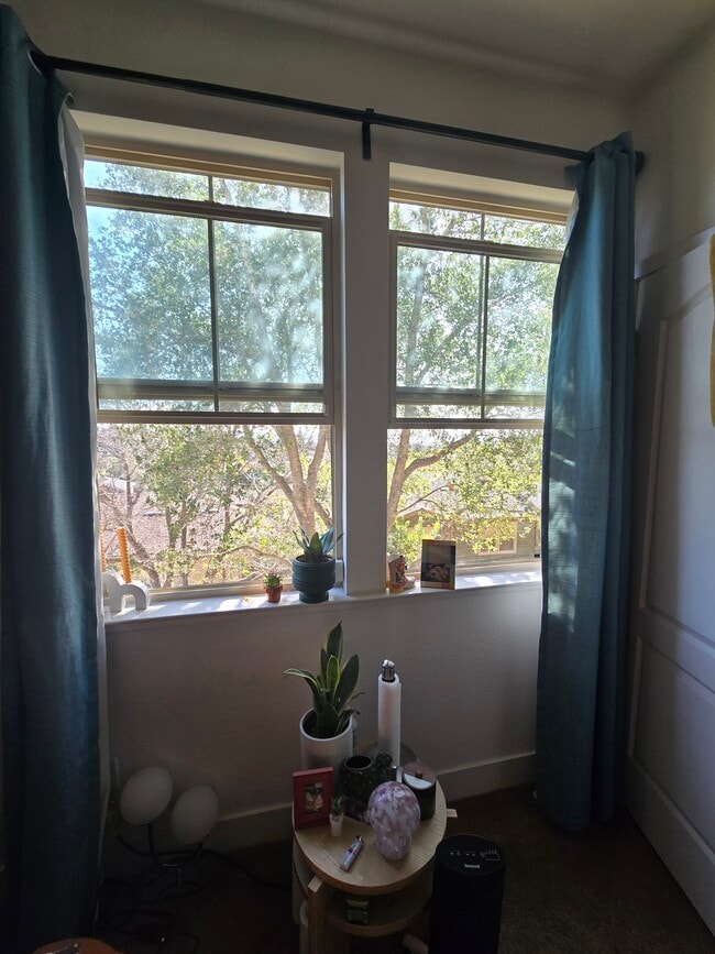 Building Photo - 6115 Old Quarry Loop