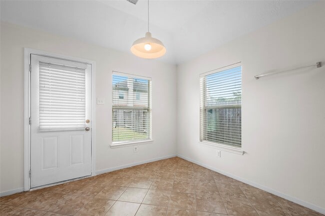 Foto del edificio - 25211 Bluma Ranch Dr