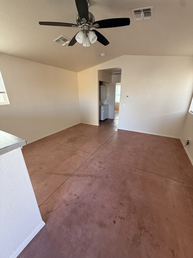 Building Photo - 1489 Church Dr