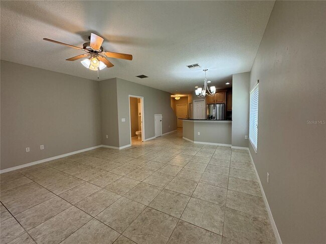 Foto del edificio - 8552 Trail Wind Dr
