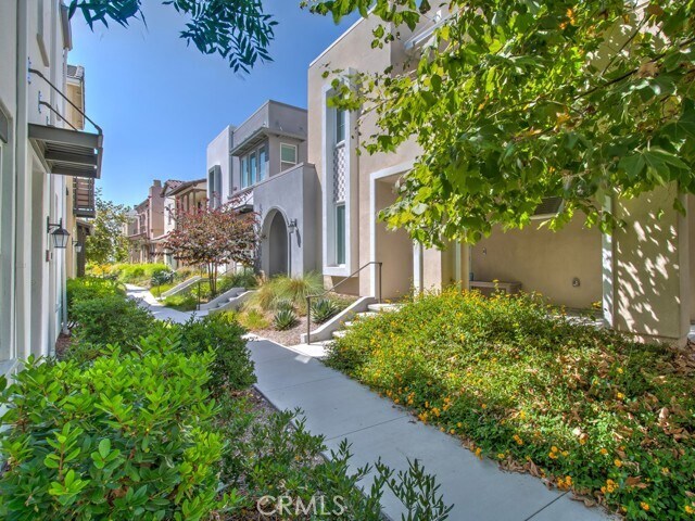 Building Photo - 147 Acamar
