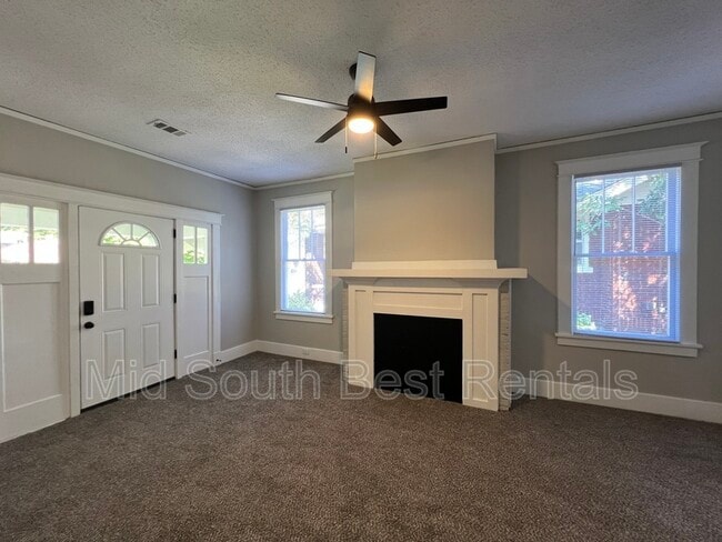 Building Photo - 444 N Avalon St