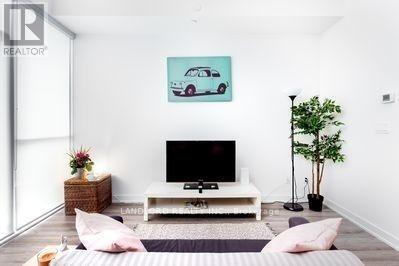 Building Photo - 50 Bruyeres Mews