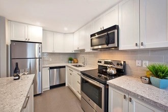 Interior Photo - 2300 Marine Drive