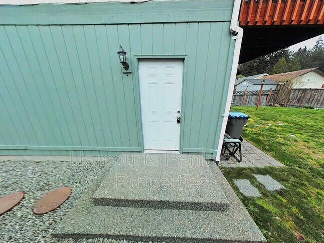 Foto del edificio - 12876 Cedar Ave NW